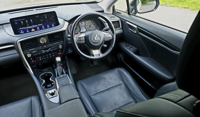 Lexus RX L 3.5 450h L V6 (Premium) E-CVT 4WD Euro 6 (s/s) 5dr 7 seats full